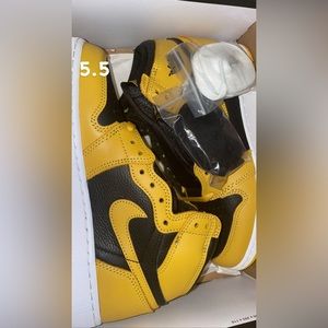 Jordan 1 Gs Pollen